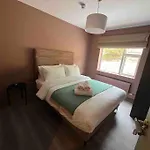Luxury Eleven Bedroom House Sleeps 23 5-10 Mins Walk From Town Centre * Killarney